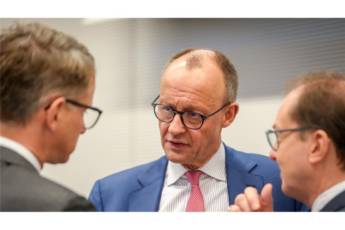 Umstrittene Reformidee beim Bürgergeld CDU-Kanzlerkandidat Merz sprach sich für eine Reform bei der Wohnkostenübernahme für Bürgergeldempfänger aus.