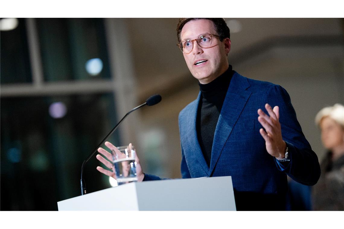 CDU-Landeschef Hagel erklärt in einem Statement die Zustimmung zu Sondierungen mit den Grünen.