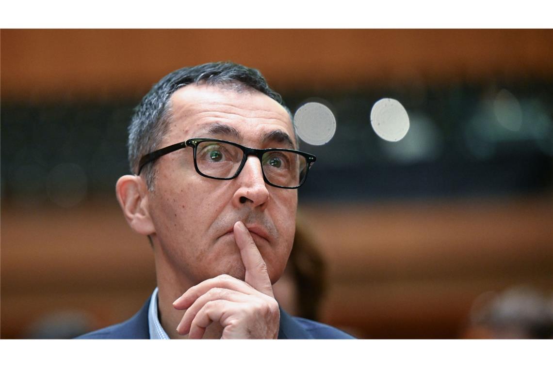 Özdemir fordert Bildungs-ID für alle Schüler Cem Özdemir, der Spitzenkandidat der Grünen für die Landtagswahl (Archivbild).