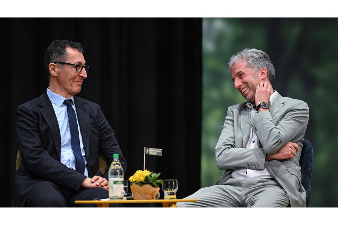 Cem Özdemir (links) und Boris Palmer. Letzterer hält sich alle Optionen offen, was sein mögliches Mitwirken an der nächsten Landesregierung angeht – und schließt sogar eine Rückkehr zu den Grünen nicht kategorisch aus.