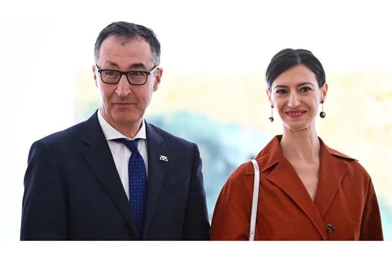 Cem Özdemir und seine Frau Flavia Zaka.