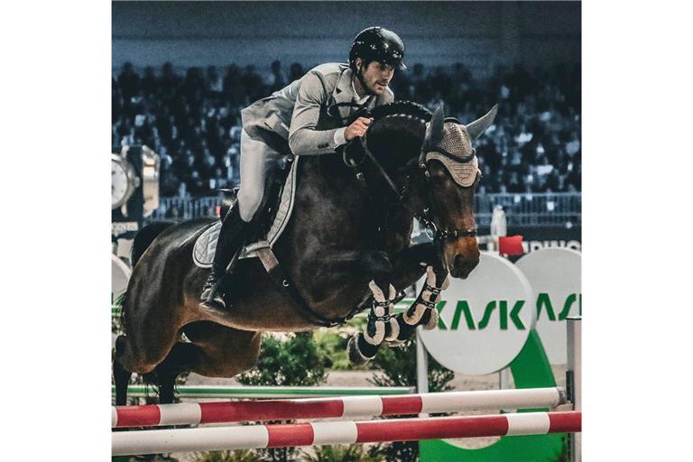 Christian Kukuk auf seiner Stute „Just be gentle“ am vergangenen Wochenende in Verona.