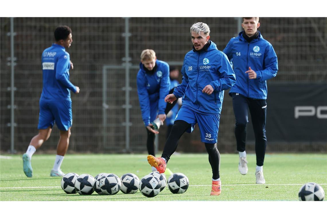 Christian Mauersberger am Ball.