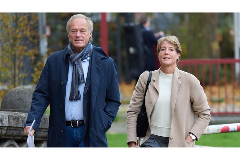 Christina Block und ihr Lebensgefährte Gerhard Delling kommen zum Prozess.