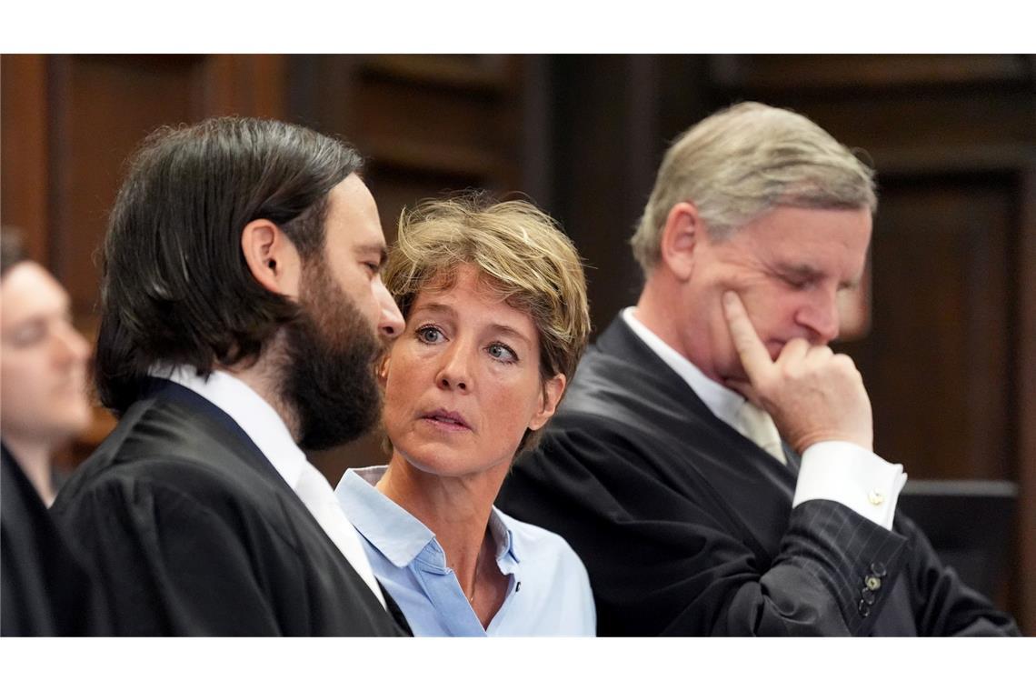 Promi-Prozess um Entführung der Block-Kinder Christina Block wird vorgeworfen, die Entführung zweier ihrer Kinder in Auftrag gegeben zu haben.