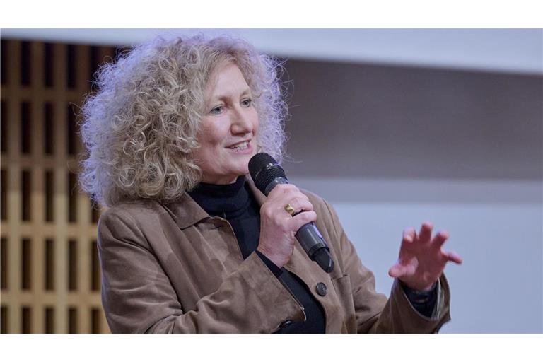 Claudia Emmert spricht am 13. Mai auch über ihre Konzeption für die am 24. Mai startende 16. Triennale Kleinplastik
