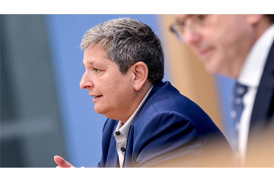 Claudia Plattner ist Präsidentin des Bundesamts für Sicherheit in der Informationstechnik (BSI). Für Cybersicherheit ist das Innenministerium zuständig, für die Digitalisierung der Verwaltung das neue Digitalministerium. (Archivbild)