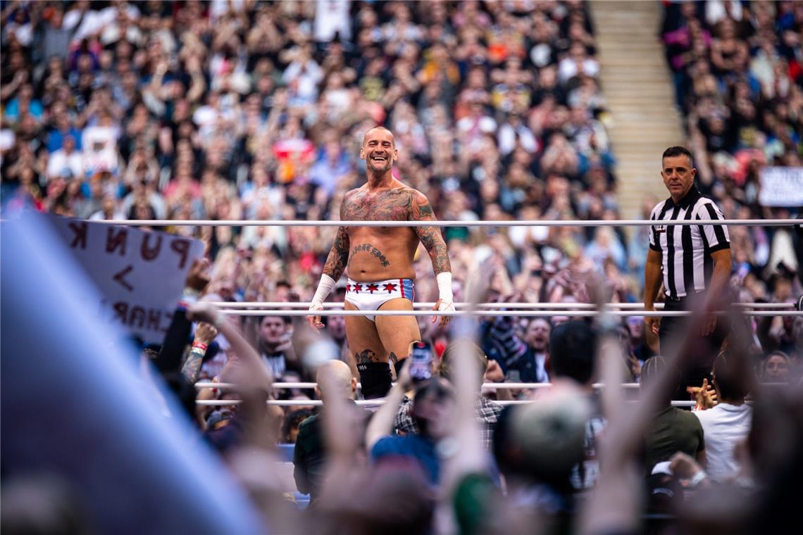 Datum, Matches, Übertragung & Co CM Punkt wird bei „Night of Champions“ gegen John Cena um den Undisputed WWE Championship.