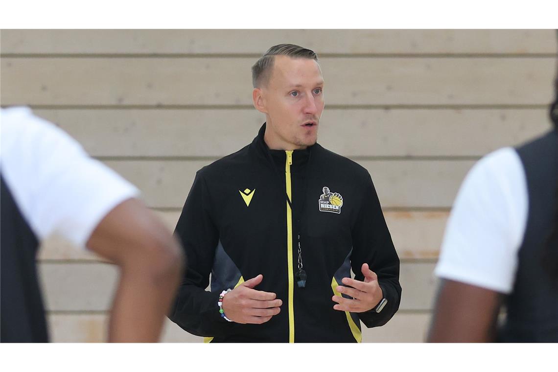 MHP Riesen Ludwigsburg läuten eine neue Ära ein Coach Riipinen will in die Play-offs.