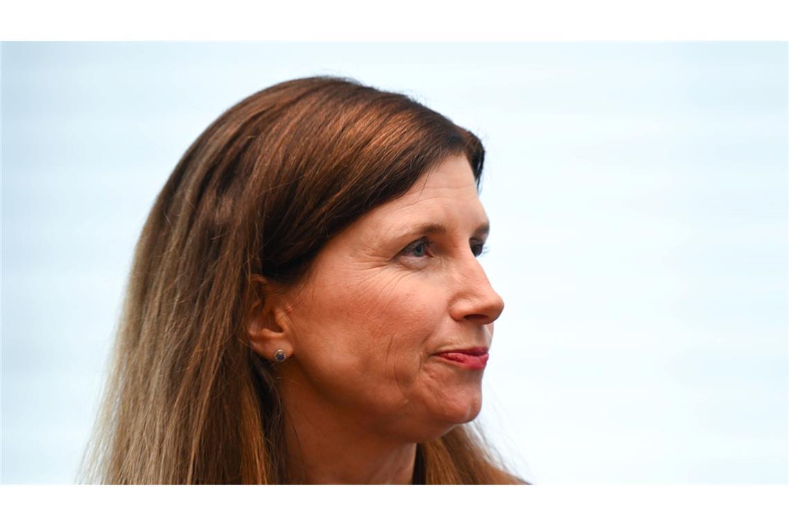 Unicredit-Chef zu Commerzbank-Kauf: "Wir haben einen Plan" Commerzbank-Chefin Bettina Orlopp will die Eigenständigkeit des Frankfurter Dax-Konzerns verteidigen. (Archivbild)