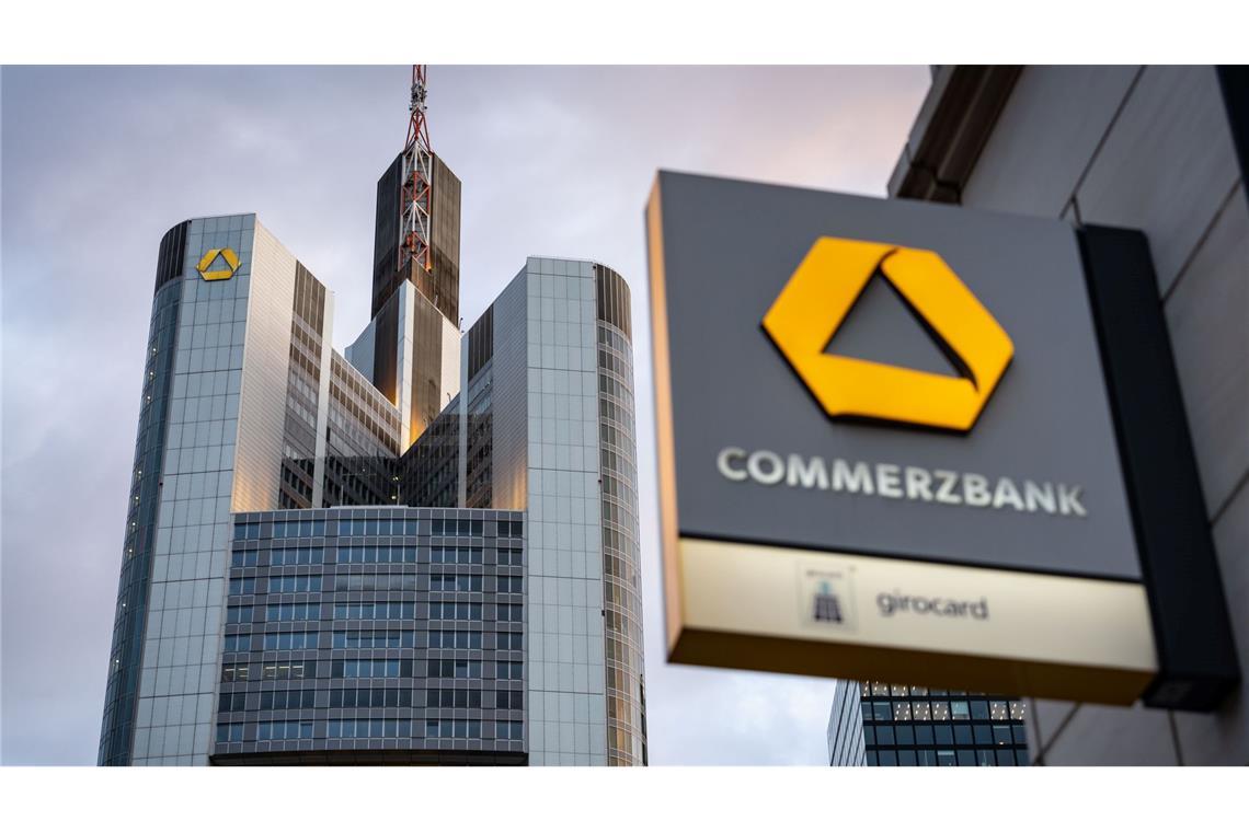 Commerzbank schraubt Ziele für 2025 nach oben - trotz Gewinnrückgangs im zweiten Quartal (Archivbild)
