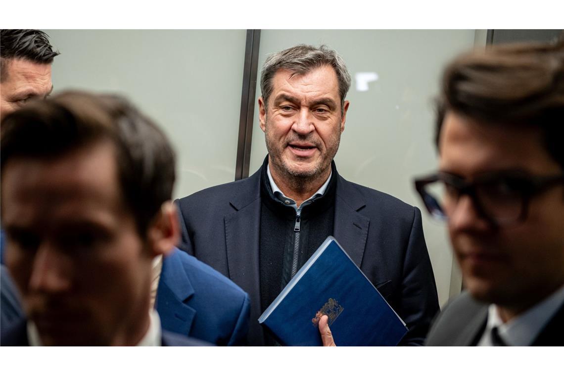 Die CSU robbt sich an das Verteidigungsministerium heran CSU-Chef Markus Söder plädiert für große Investitionen in die Bundeswehr.
