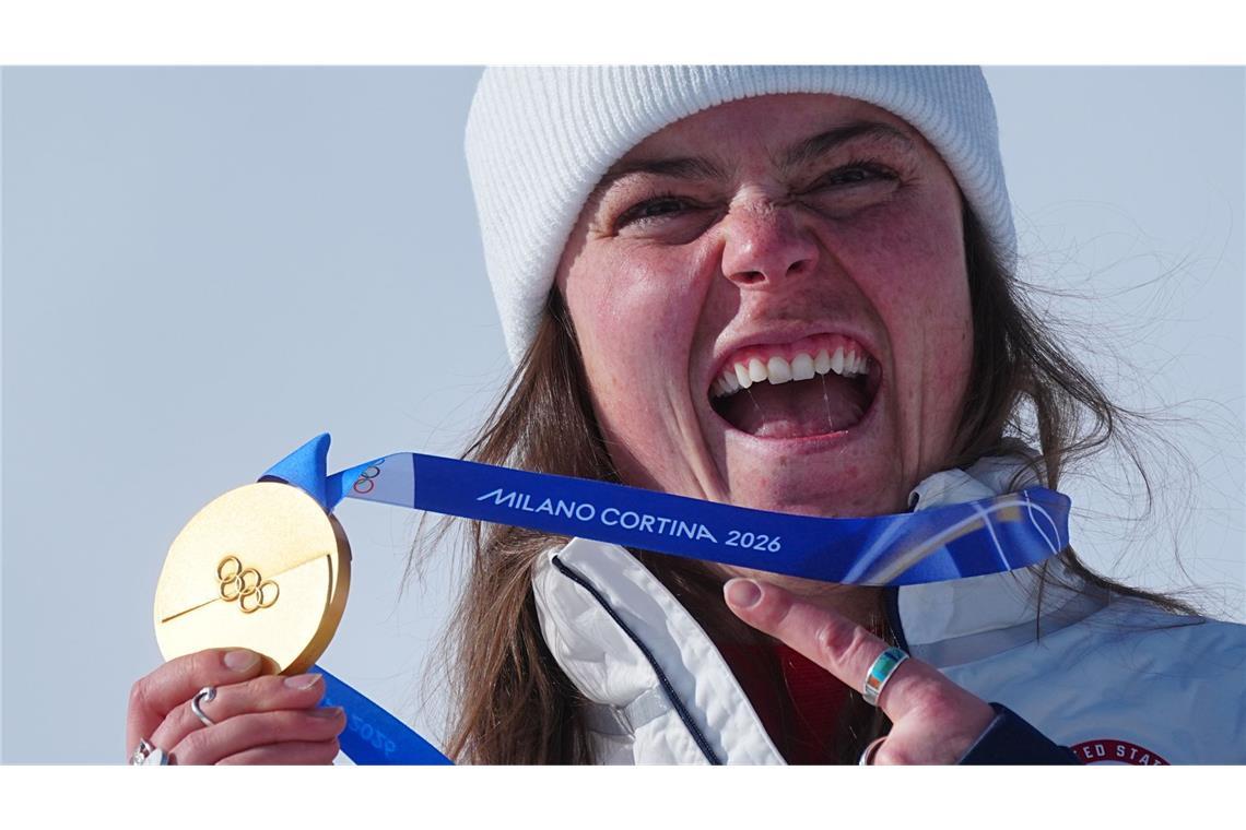 Da war mit der Goldmedaille noch alles in Ordnung: Die Abfahrts-Olympiasiegerin Breezy Johnson.
