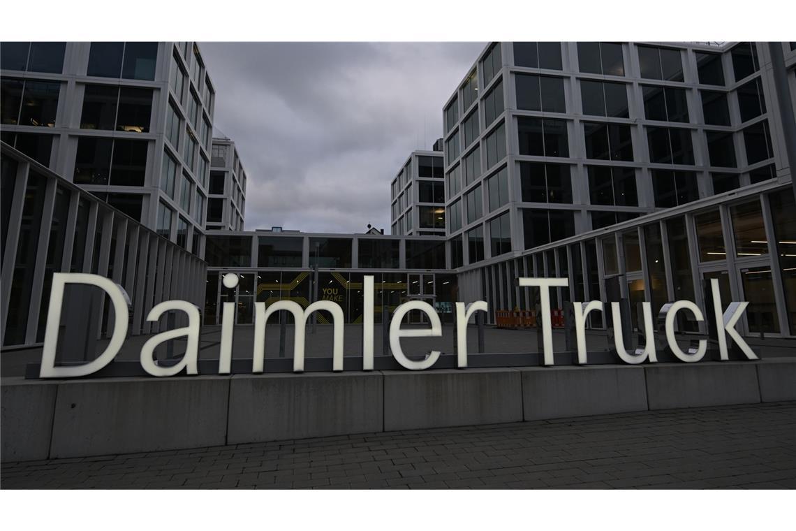 Daimler Truck bekommt die Flaute im nordamerikanischen Lkw-Markt zu spüren.