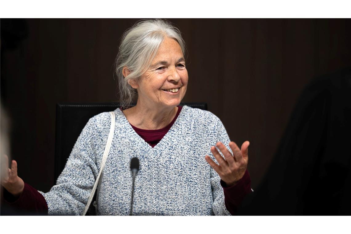 Klette-Prozess in Reithalle – "Komplett überdimensioniert" Daniela Klette kritisiert den provisorischen Gerichtssaal.