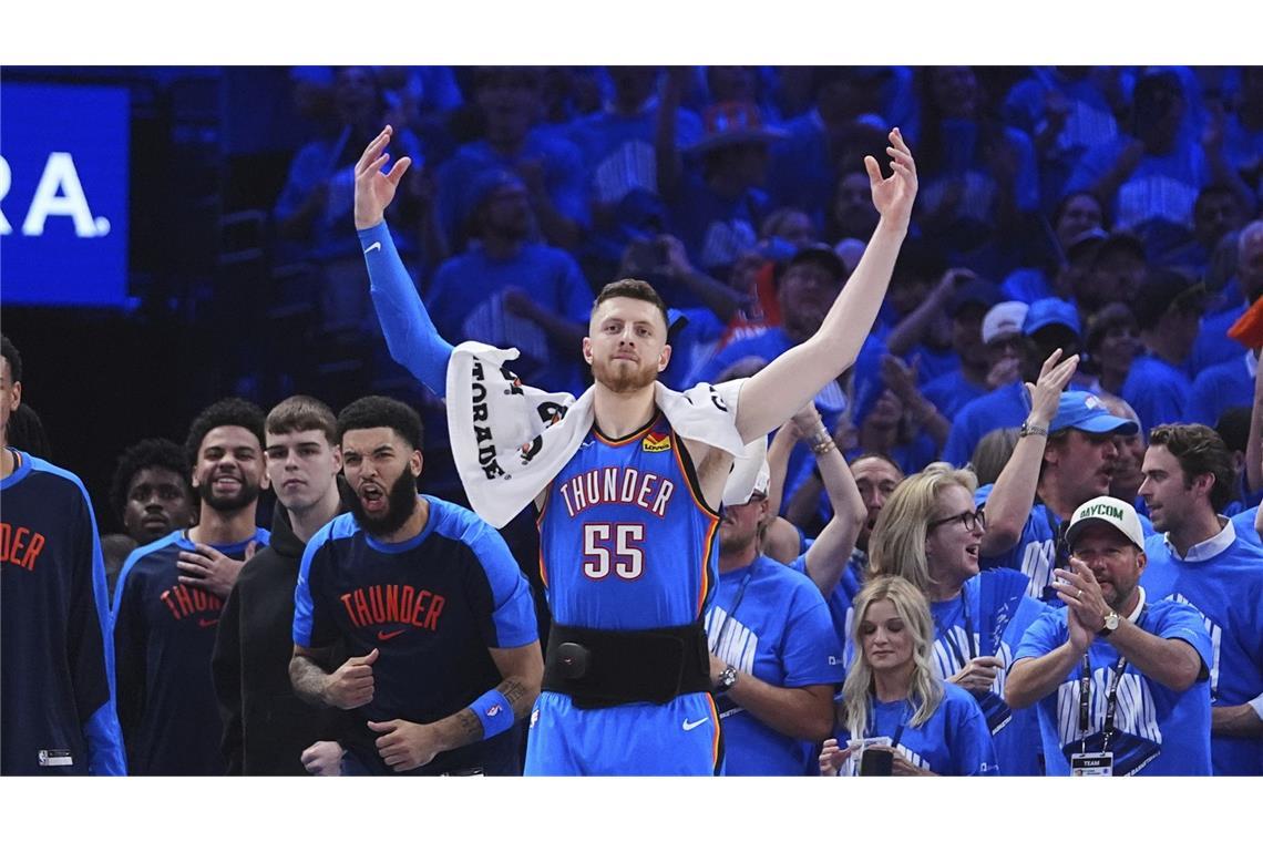 Nowitzki inspirierte NBA-Champion Hartenstein: „Danke Dirk“ „Danke Dirk“, sagte Isaiah Hartenstein nach dem Sieg im siebten Spiel gegen die Indiana Pacers.