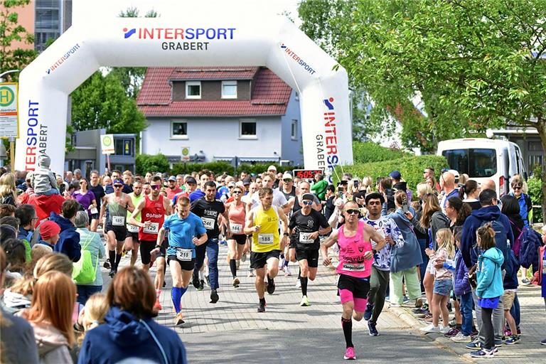 Das 10-Kilometer-Rennen in Welzheim liefert auch dieses Jahr den Startschuss für den Laufcup Schwäbisch-Fränkischer Wald, der aus vier Wettbewerben besteht. Archivfoto: Tobias Sellmaier