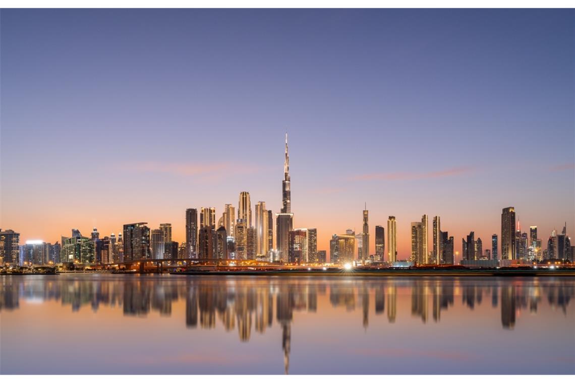 Kann man aktuell nach Dubai reisen? Das Auswärtige Amt rät von nicht notwendigen Reisen nach Dubai ab.