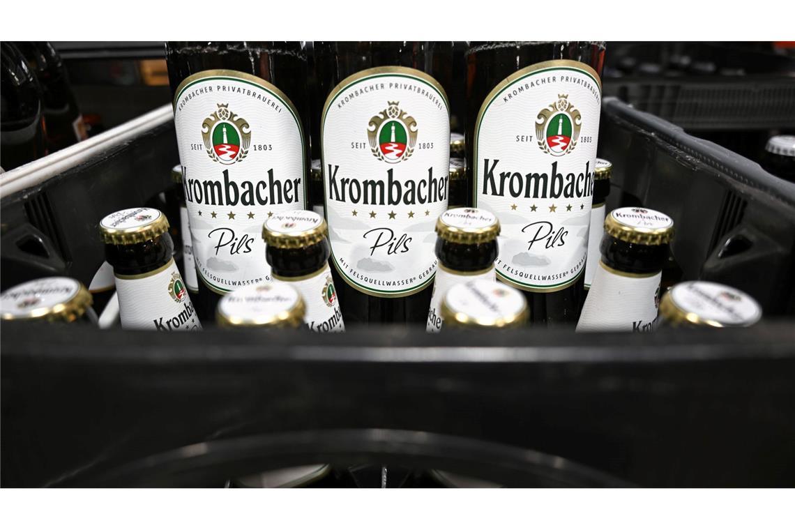 Das Bier von Krombacher war zuletzt häufig im Angebot. (Symbolbild)