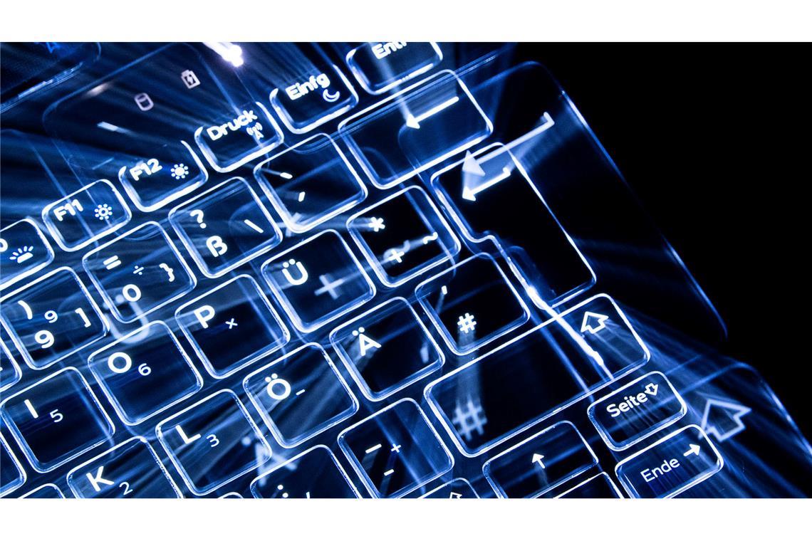 Das BSI geht, was Hacker-Angriffe angeht, generell von einem großen Dunkelfeld aus. (Symbolbild)