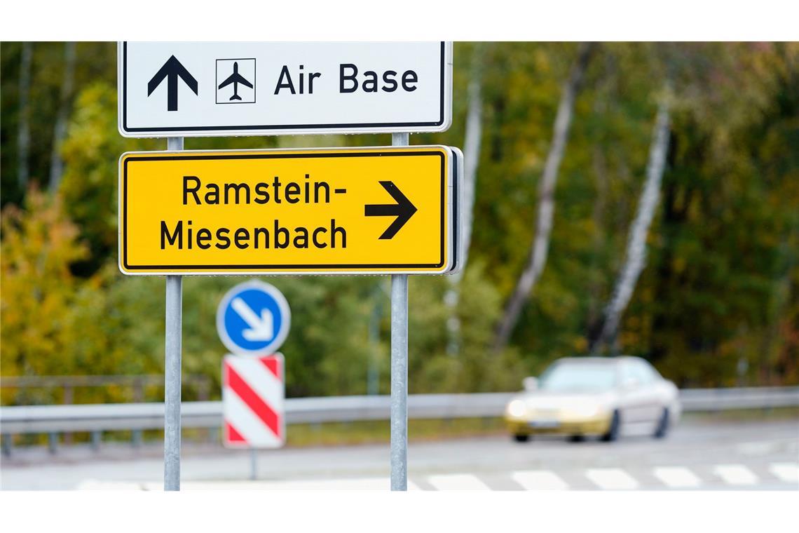 Trägt Deutschland Mitverantwortung für US-Drohnenangriffe? Das Bundesverfassungsgericht prüft, ob Deutschland eine Schutzpflicht für Menschen im Jemen hat, wenn die USA dort unter Nutzung der US-Air-Base Ramstein bewaffnete Drohnen einsetzt. (Archivbild)