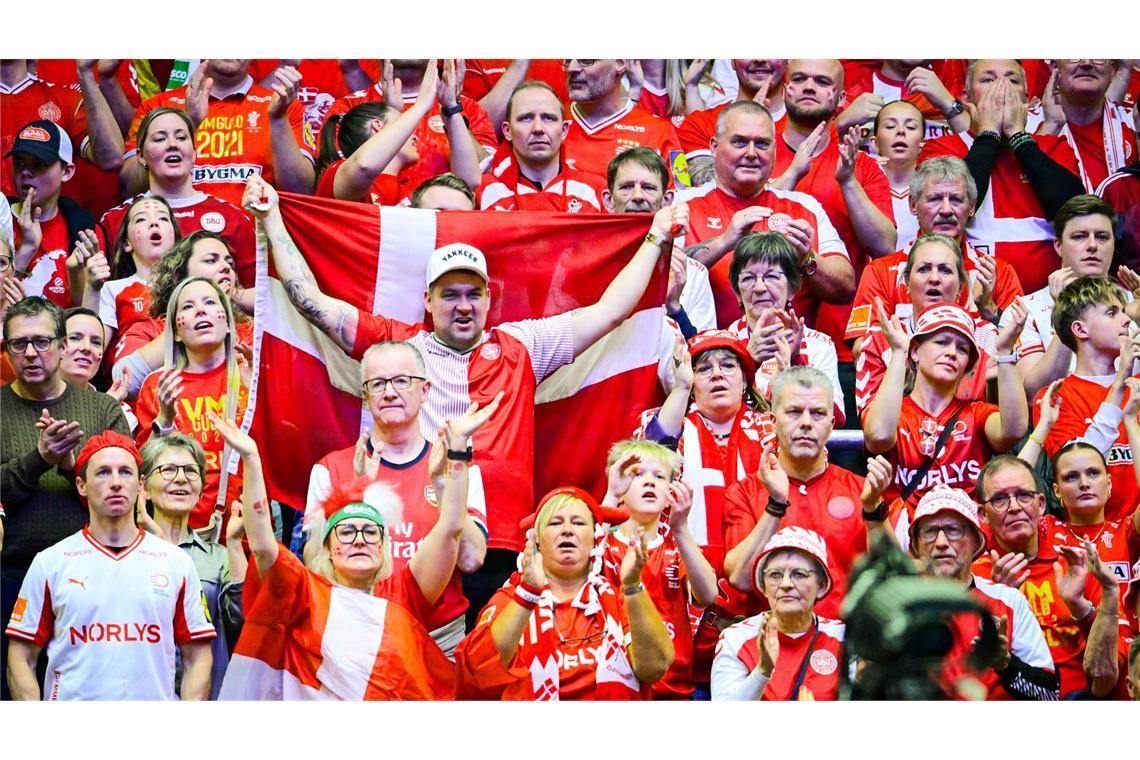 Das DHB-Team spielt am Montagabend auch gegen Tausende Fans. (Archivbild)