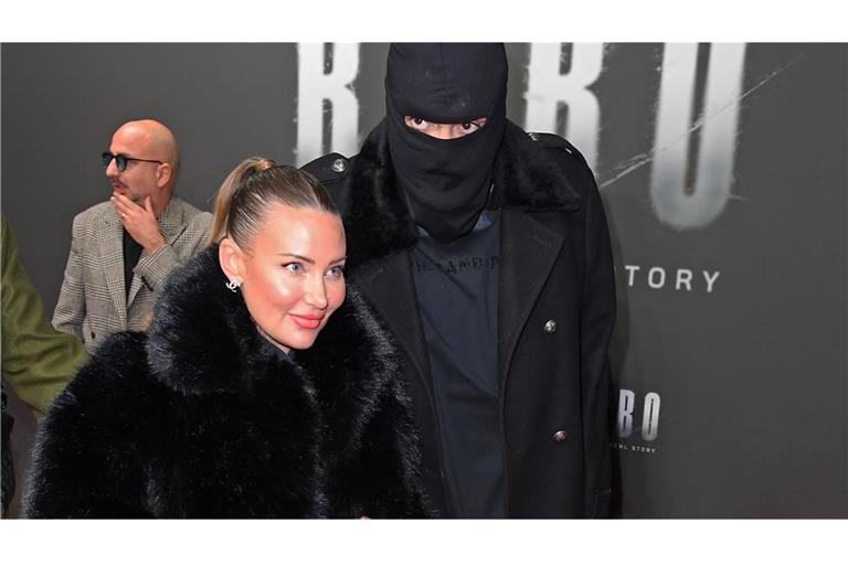 Das Ehepaar Anhan – hier bei der Premiere der Haftbefehl-Doku – bläst zur Jagd auf Einbrecher.