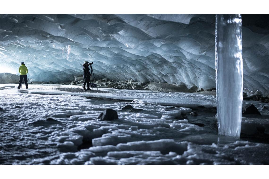 Gletscherschmelze in den Alpen besonders früh Das Eisvolumen der Schweizer Gletscher hat sich seit 1950 halbiert. (Archivbild)