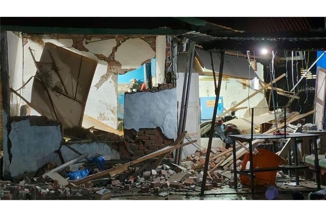 Schweres Erdbeben auf Sumatra - aber keine Tsunami-Warnung Das Erdbeben ereignete sich mitten in der Nacht.