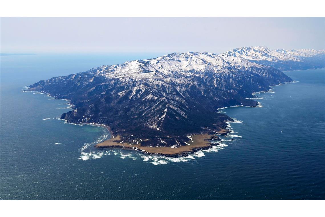 Starkes Erdbeben erschüttert Japan