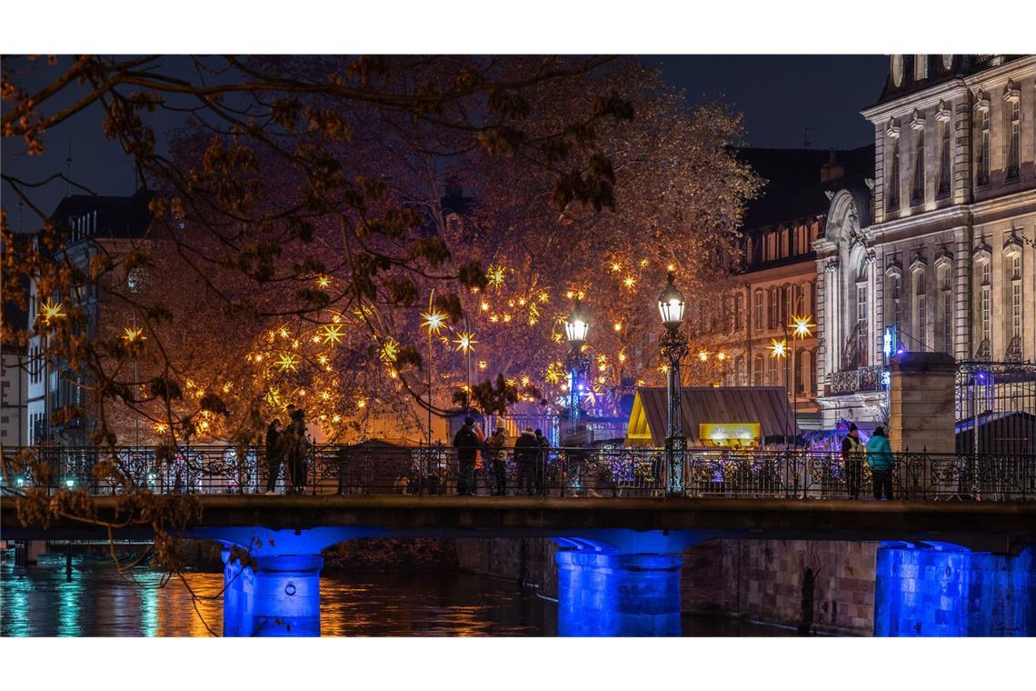 6 Tipps für einen Adventsausflug nach Straßburg Das Event zieht sich durch die gesamte Stadt.