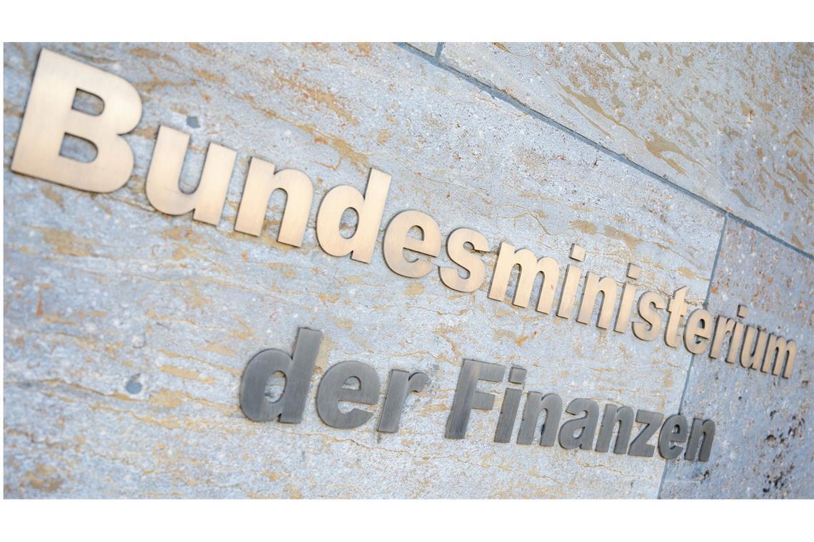 Bund schont milliardenschwere Rücklage - Streit über Ukraine-Hilfen Das Finanzministerium zieht Bilanz zum Haushaltsjahr 2024 (Symbolbild).