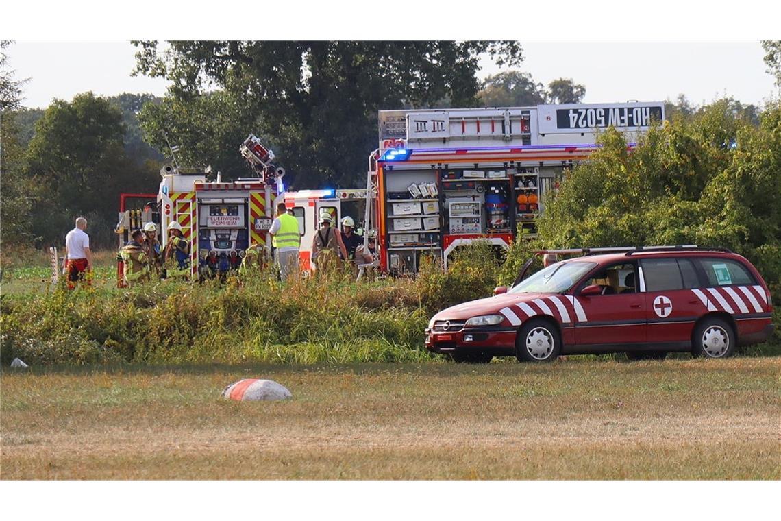 Das Flugzeug stürzte aus bislang ungeklärter Ursache ab.