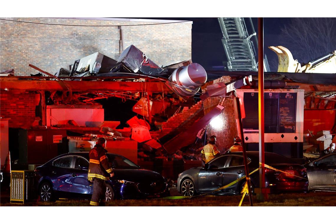 Das Gebäude wurde bei der Detonation schwer beschädigt und teilweise zerstört.