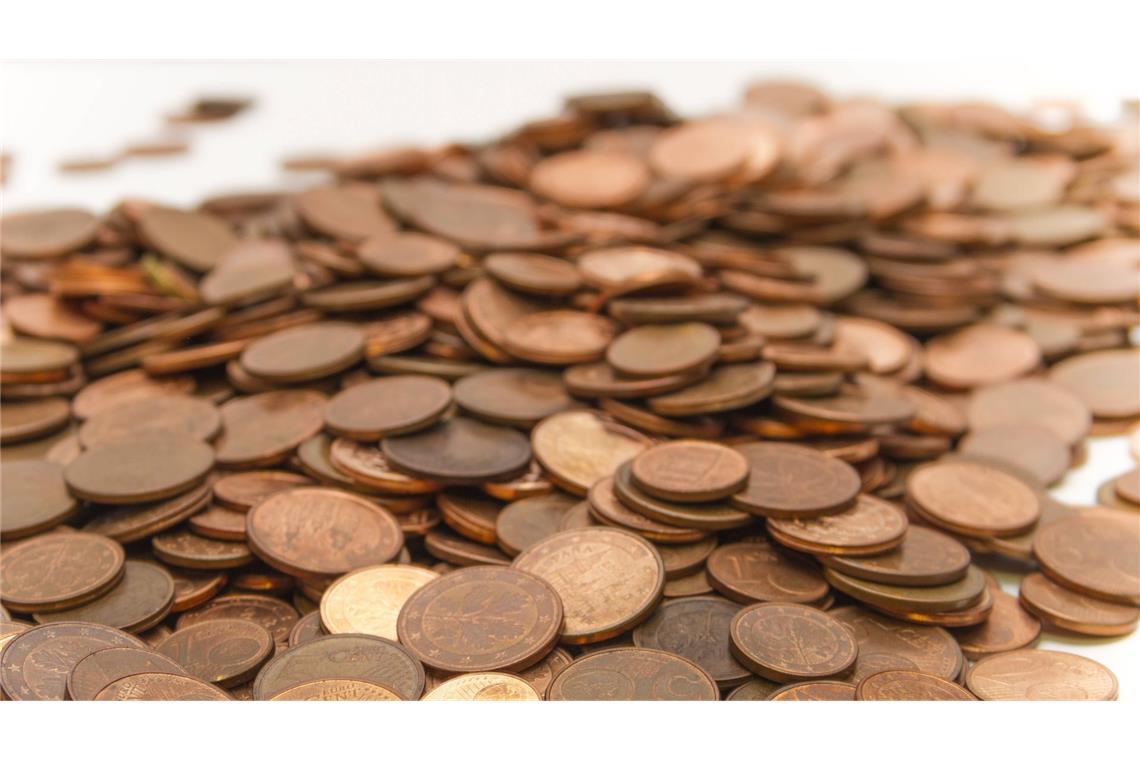 Das Geld sitzt den Deutschen nicht mehr so locker wie früher. Die Wohlstandsbasis schmilzt ab.