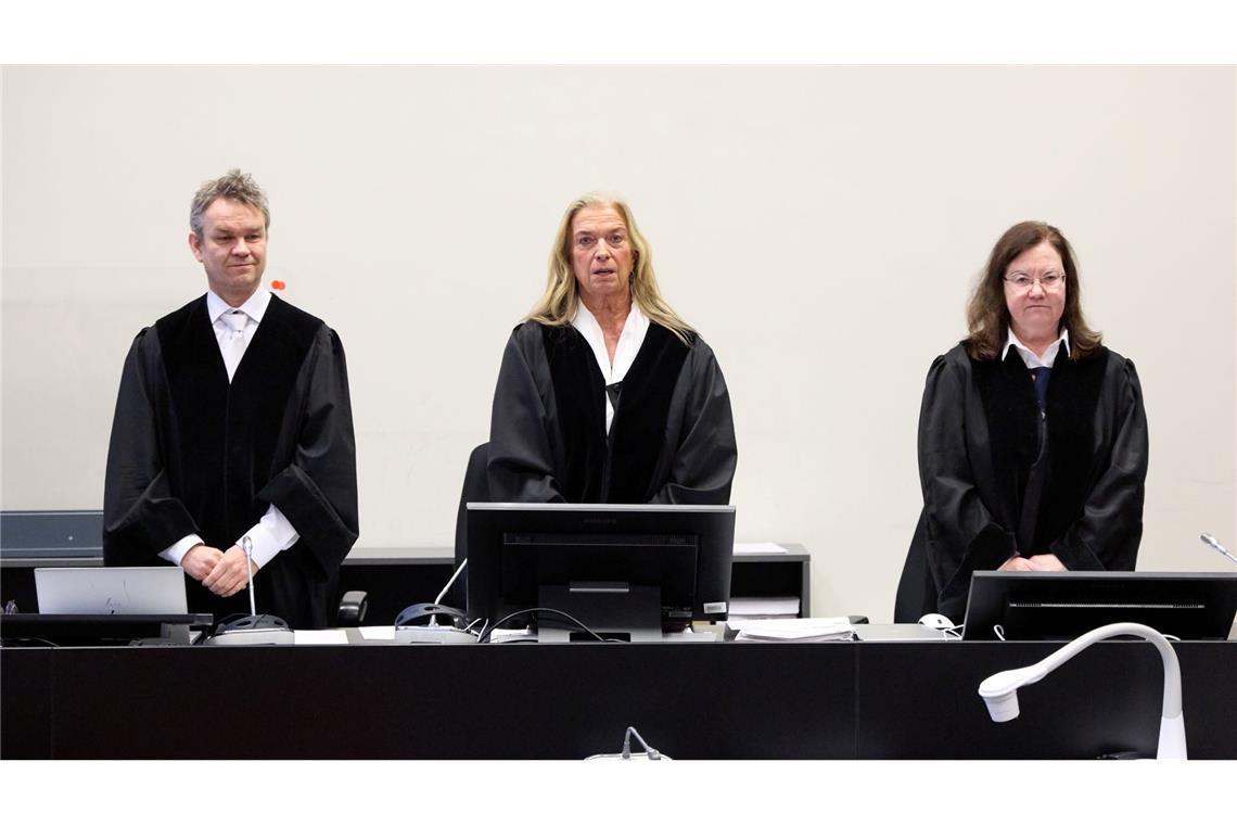 Das Gericht geht davon aus, dass die Angeklagte bei der Tat schuldunfähig war.