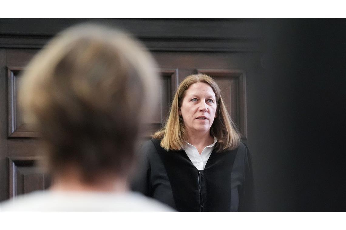 Das Gericht prüft eine Videovernehmung von Zeugen in Israel.