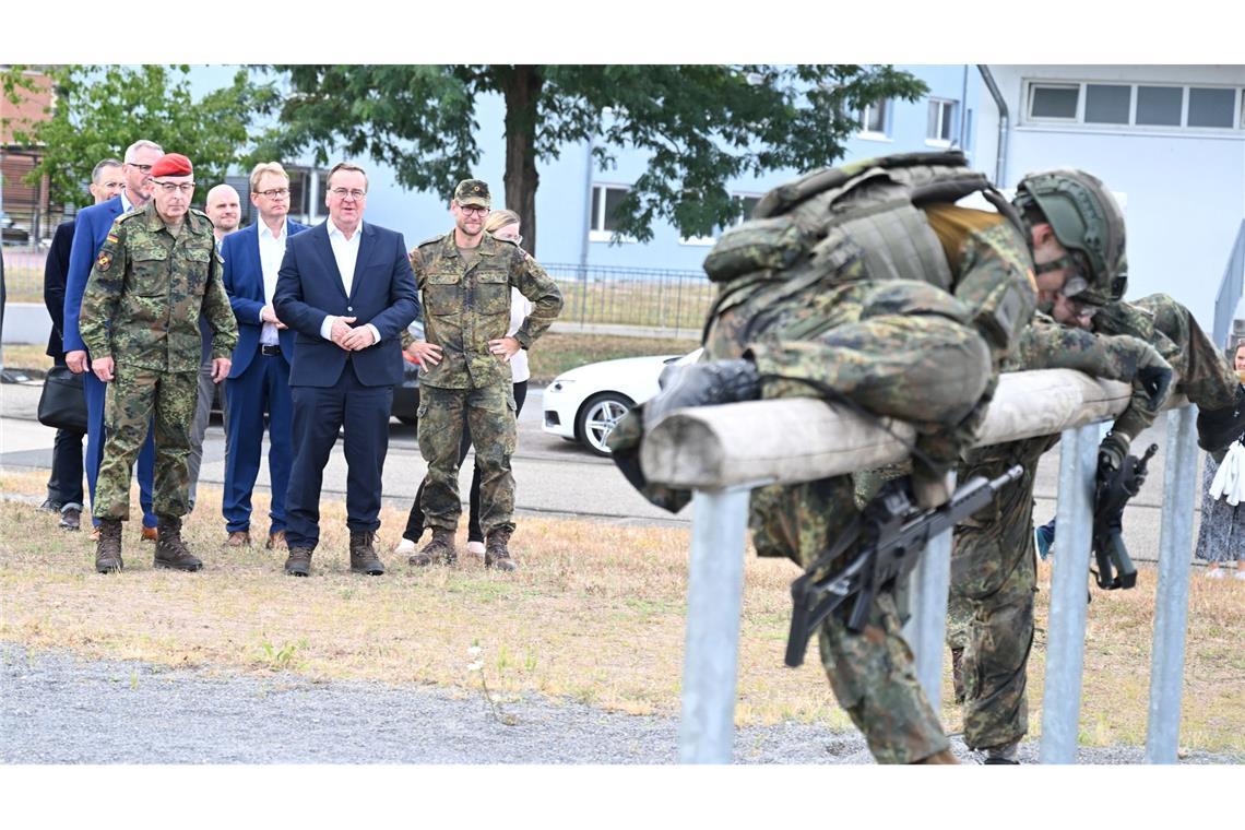 Das Gesetz für den neuen Wehrdienst ist am 1. Januar in Kraft getreten. (Archivbild)