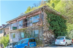 Das Haus 6 auf dem Gelände des Pflegeheims Haus Hohenstein soll einem Neubau weichen. Foto: Stefan Bossow