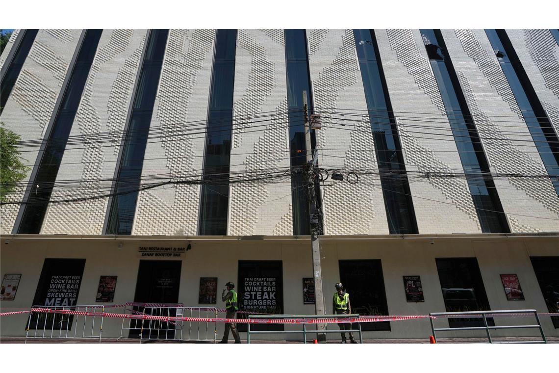 Drei Tote bei Hotelbrand in Bangkok - zwei Deutsche verletzt Das Hotel liegt nahe der berühmten Khaosan Road.