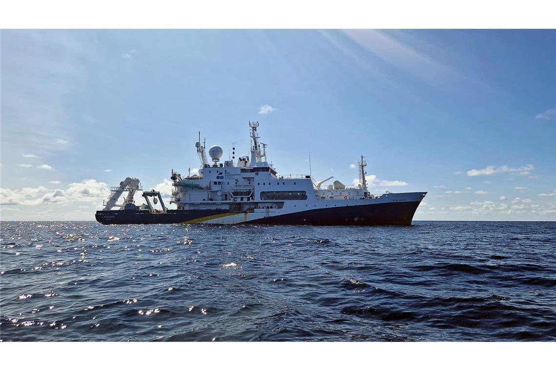 Das internationale Forschungsteam war vier Wochen lang mit dem Schiff "L'Atalante" imSuchareal im Westeuropäischen Becken des Atlantiks unterwegs.