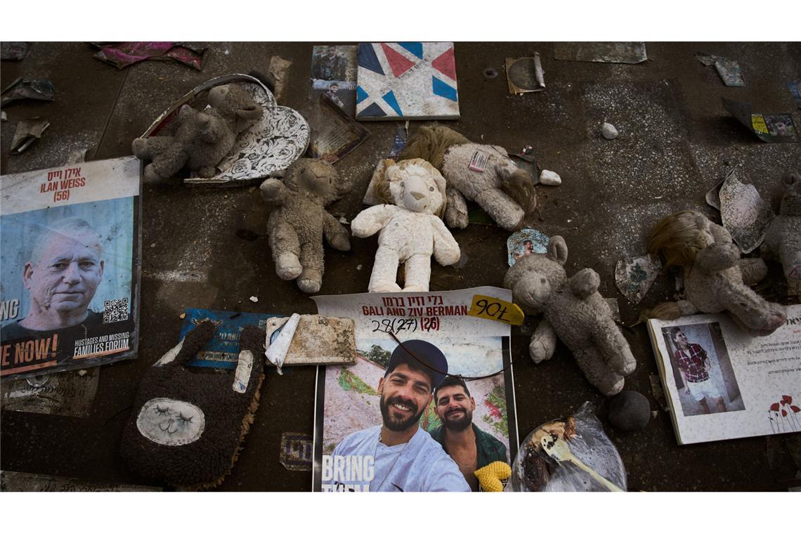 Das Internationale Komitee vom Roten Kreuz (IKRK) bringt Geiseln und Häftlinge im Gazastreifen in Sicherheit.