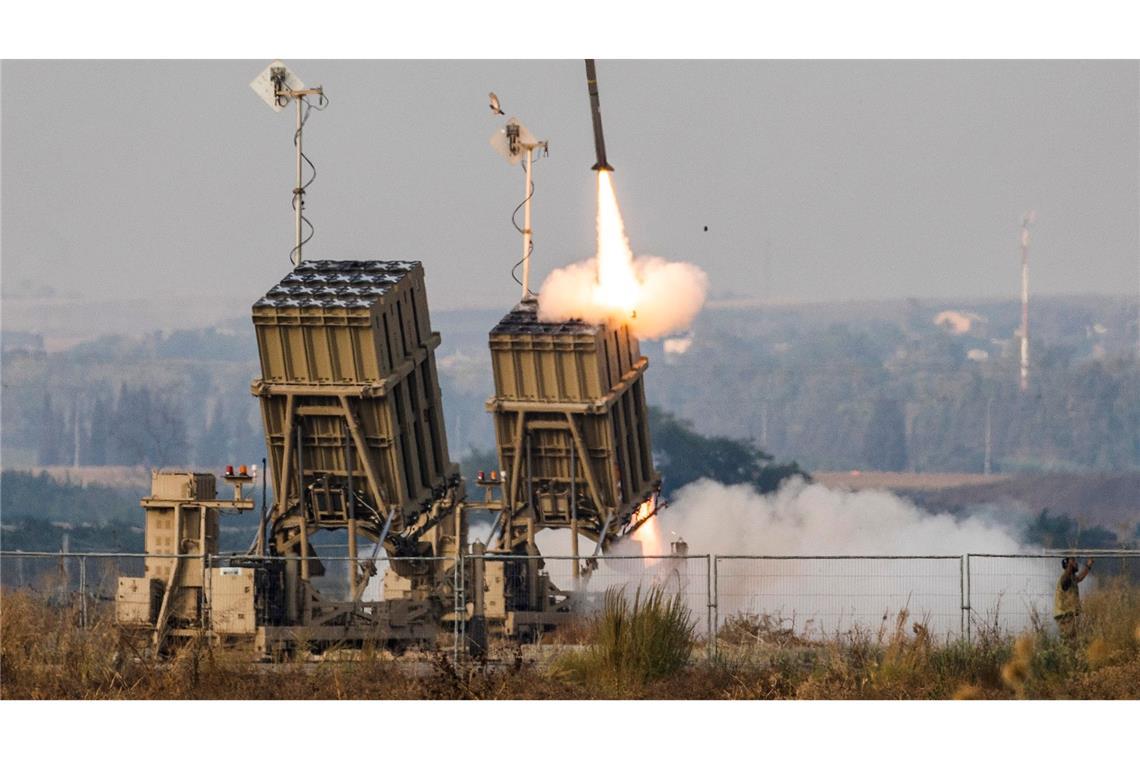 Militante Palästinenser in Gaza feuern Raketen auf Israel Das israelische Raketenabwehrsystem Iron Dome. (Archivbild)