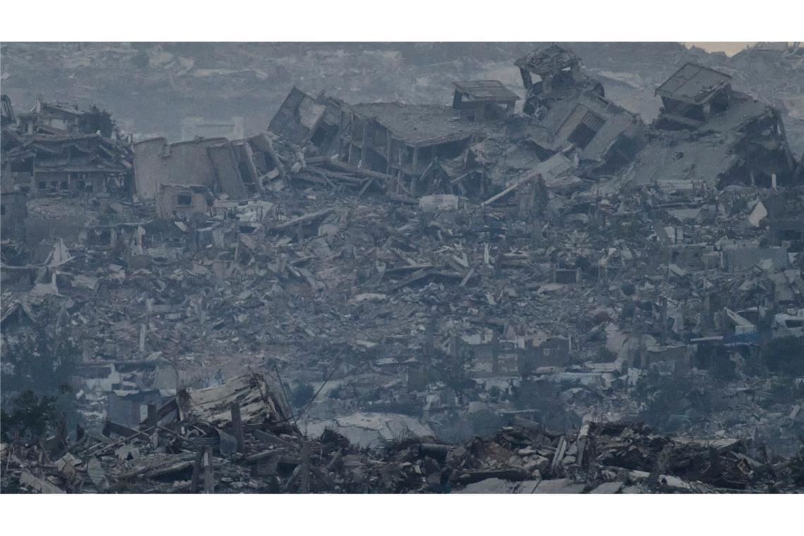 Das israelische Sicherheitskabinett hat beschlossen, die Stadt Gaza im Norden des abgeriegelten Küstenstreifens einzunehmen.