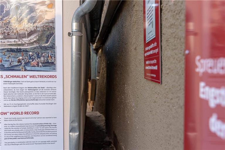 Das ist die engste Straße der Welt in Reutlingen.