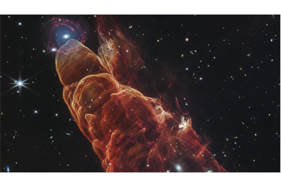 So sieht ein Tornado im Weltraum aus Das „James-Webb“-Teleskop <a href="https://esawebb.org/news/weic2506/?lang" target="_blank"></a>hat eine beeindruckende Aufnahme eines „Kosmischen Wirbelsturms“ getätigt.