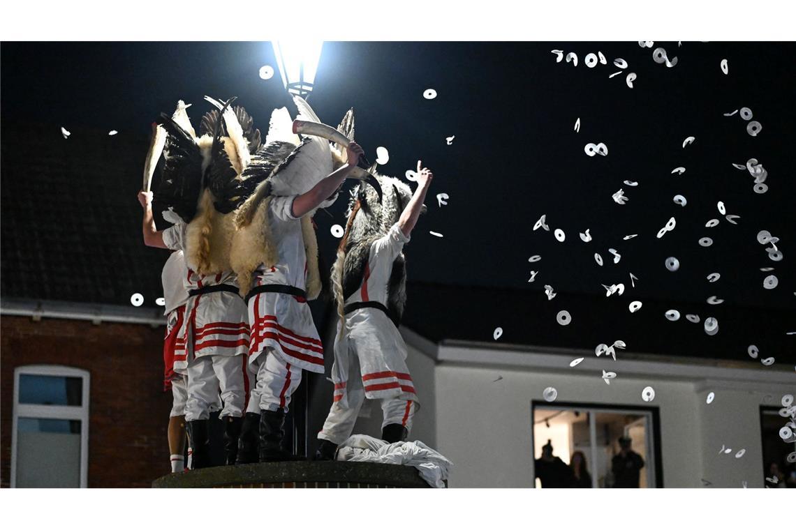 Das Klaasohm-Fest auf Borkum gehört seit Generationen für die Inselbewohner zum Höhepunkt des Jahres.
