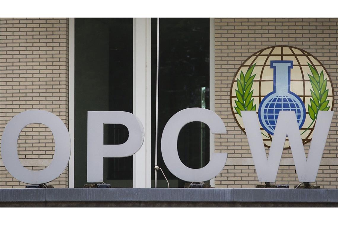 Syrien will nun alle Chemiewaffen vernichten Das Logo der Organisation für das Verbot von Chemiewaffen (OPCW) in Den Haag. Syrien hat zugesagt, seine chemischen Waffen vollständig zu vernichten (Archivfoto).