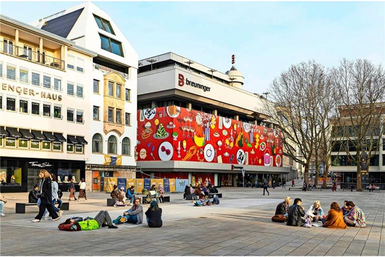 Das Modehaus Breuninger am Marktplatz in der Innenstadt