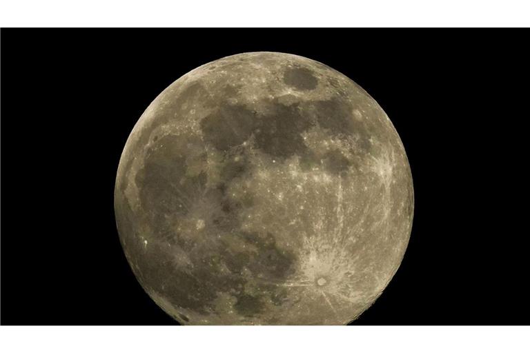 Das Phänomen Supermond begeistert immer wieder zahlreiche Menschen. (Archivbild)
